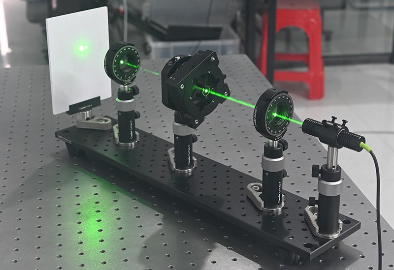 OEDU-PLE Polarization of Light Experiment - Image 2